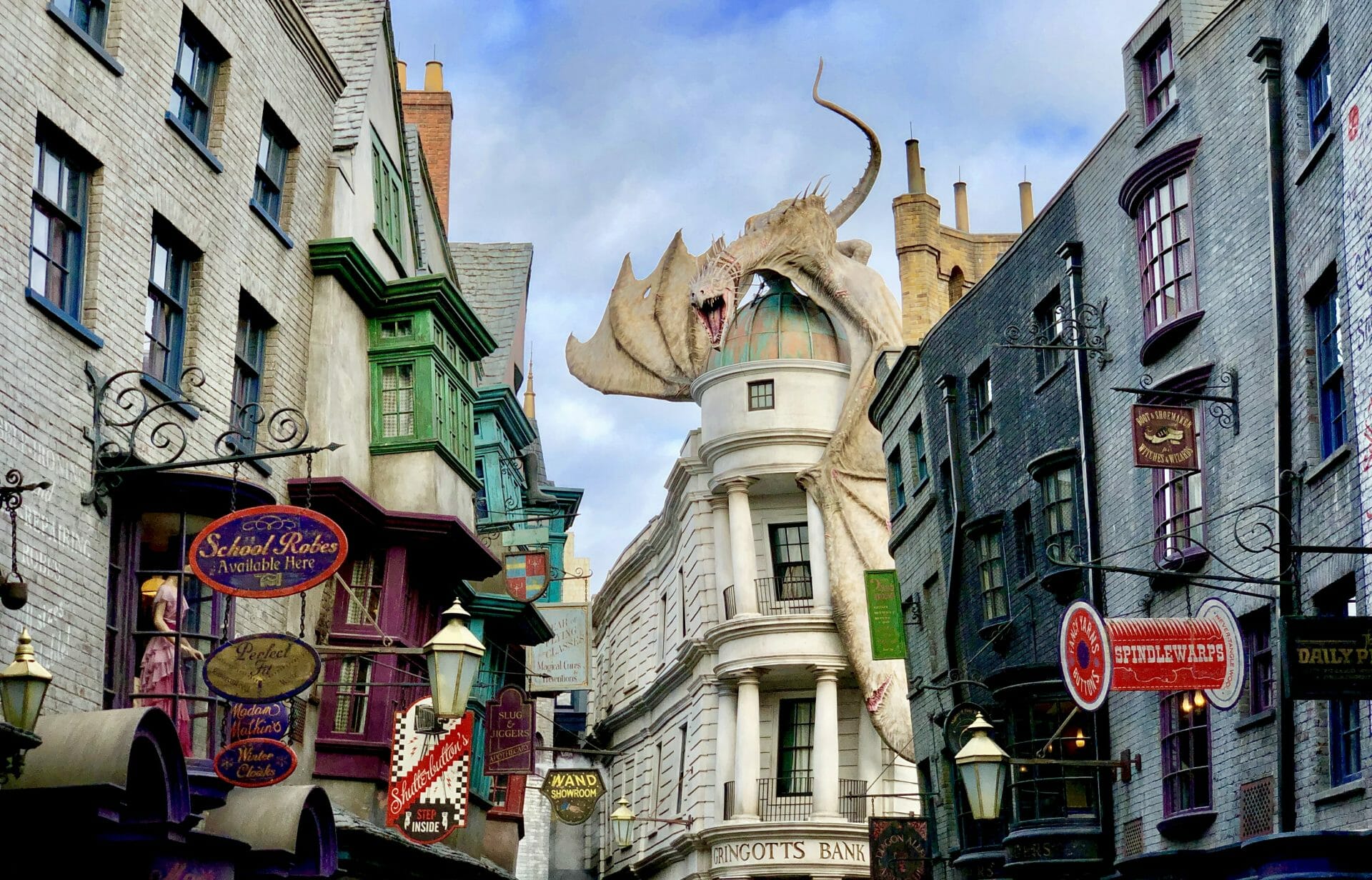 Wizarding World of Harry Potter - Diagon Alley 101 - Theme Park Professor